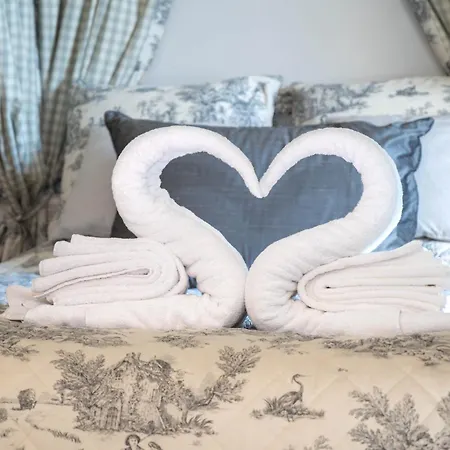 Bed & Breakfast Chateau De La Mar D'hotes Jongieux